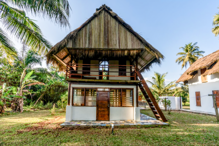 almond-front-view-exterior